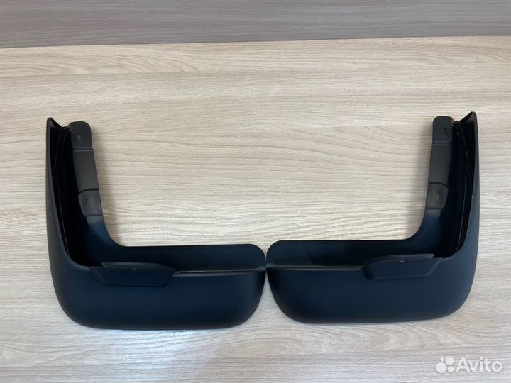 Комплект брызговиков задний Chevrolet Aveo