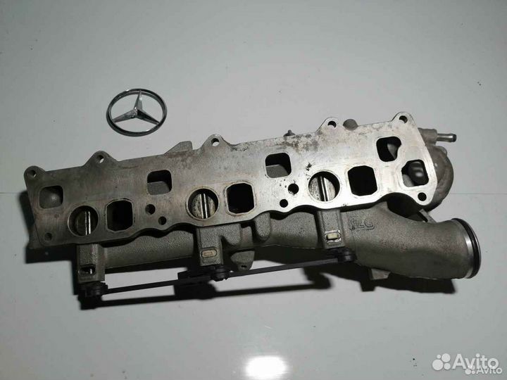 Впускной коллектор правый Mercedes м642
