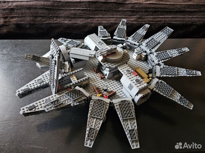 Lego Star Wars 7965 Сокол Тысячелетия