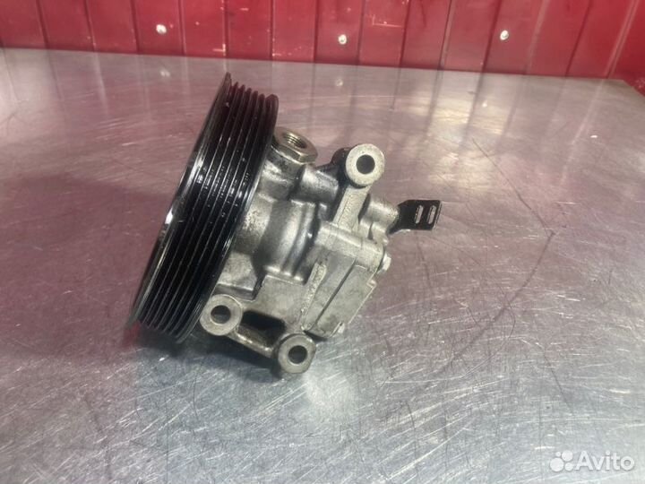 Насос гидроусилителя руля Mercedes Clc-Class CL203