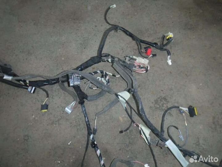 Жгут проводов панели приборов Renault Fluence K4M