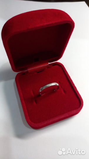 Кольцо белое золото 585*-18 размер