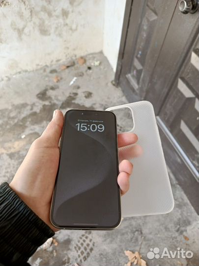 iPhone 15 Pro, 128 ГБ
