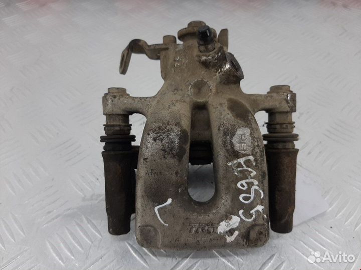 Суппорт задний левый Renault Clio 2 2-й рест