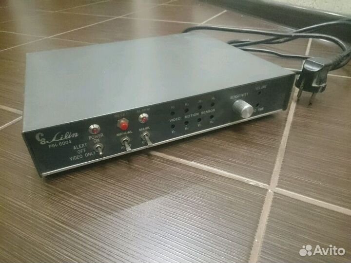 Аналоговый видеодетектор движения Lilin PIH6004