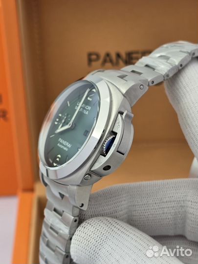 Наручные часы panerai