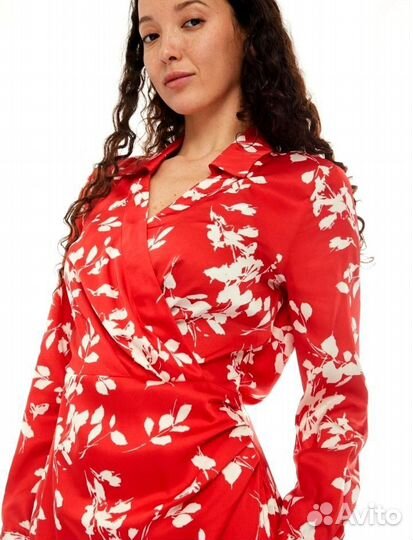 Платье атласное Zolla