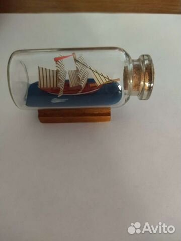 Кораблик в пузырке