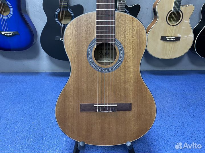 Классическая гитара Sevillia Индонезия