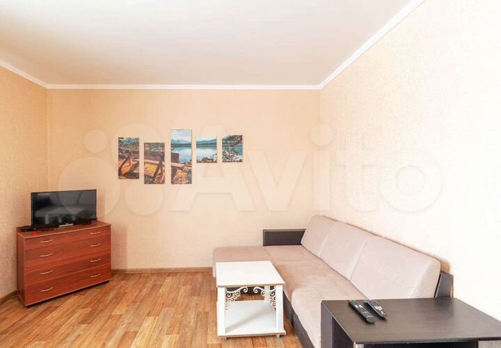 2-к. квартира, 67 м², 4/17 эт.