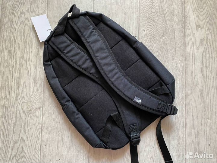 Рюкзак Nike Air Elemental DV1760-010 новый