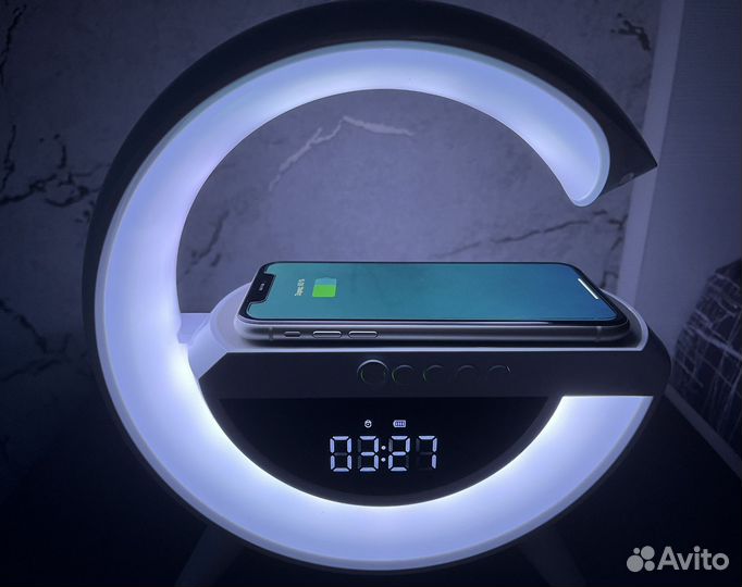 Ночник с беспроводной зарядкой