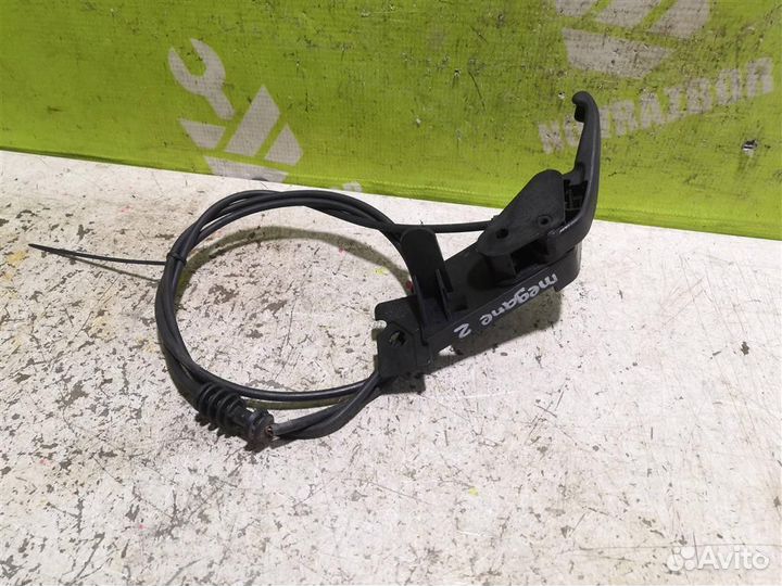 Трос открывания капота Рено Меган 2