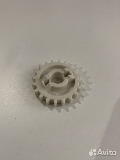 Шестерня водяного насоса BRP 420434330