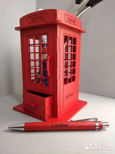 Тардис, английская телефонная будка, подставка