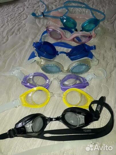 Очки плавательные