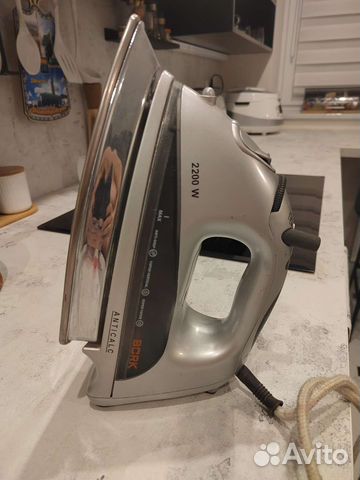 Утюг Bork IR NWV 2822 SI