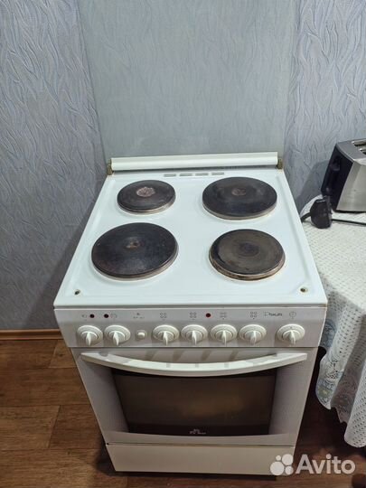 Плита электрическая + морозильная камера б/у