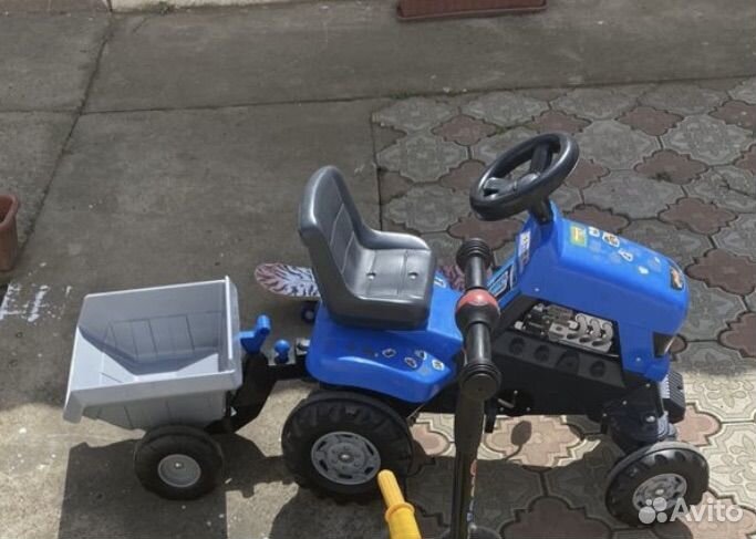 Детский трактор