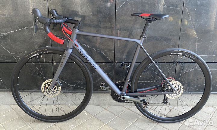 Radon R1 Disc Tiagra 2022 рама 53 см на осях