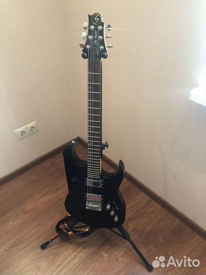 Электронная гитара Greg Bennett