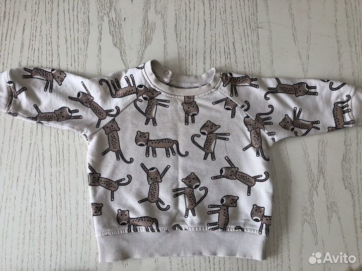 Пакет весенних кофточек на мал. р 80 в хор.сост