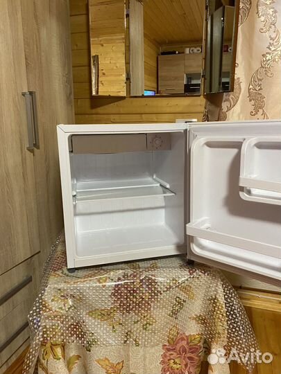 Холодильник маленький