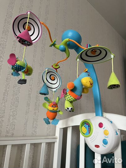 Мобиль tiny love