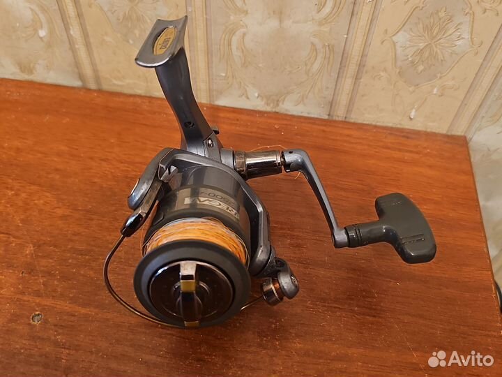 Катушка Daiwa Regal 2500-4i