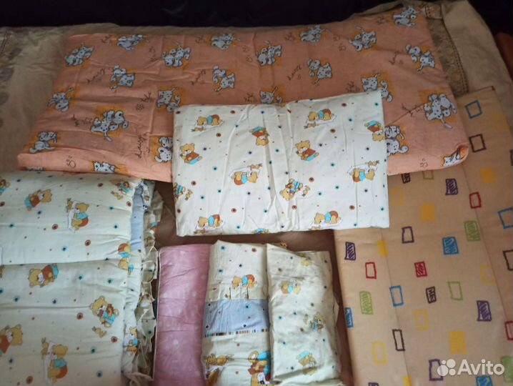 Кроватка с маятником (нат.дерево) +матрас, бортик