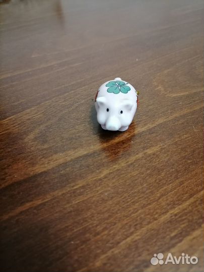 Фигурка свинки