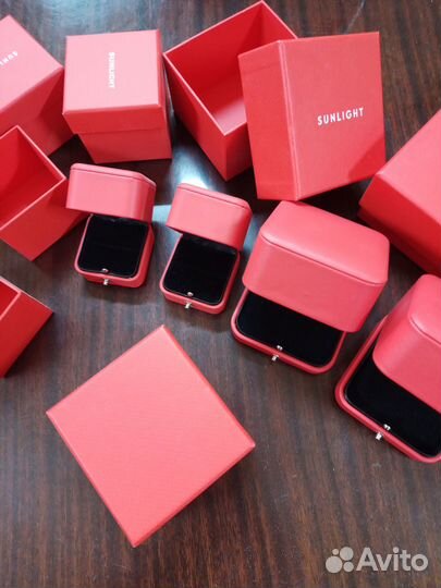 Коробки для украшений новые