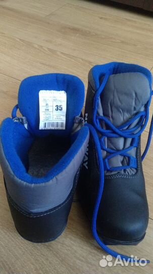 Лыжные ботинки