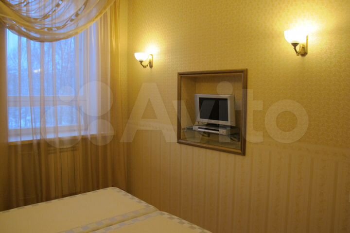 2-к. квартира, 52 м², 3/3 эт.