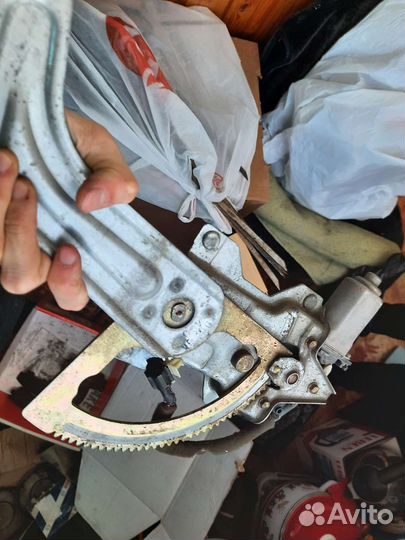 Электростеклоподьемник киа Рио1 Спектра Акцент