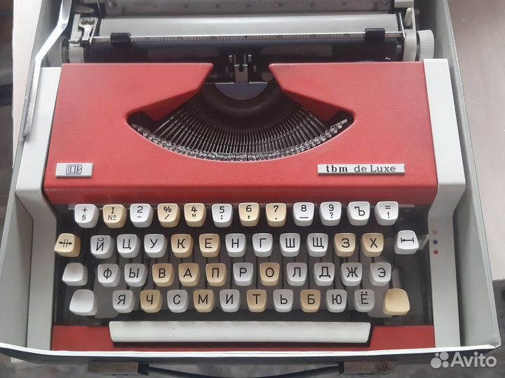Пишущая машинка
