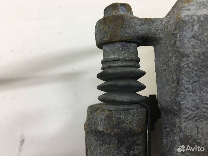 Суппорт передний левый Hyundai Elantra HD 2006-201