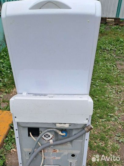 Стиральная машина с вертикальной загрузкой