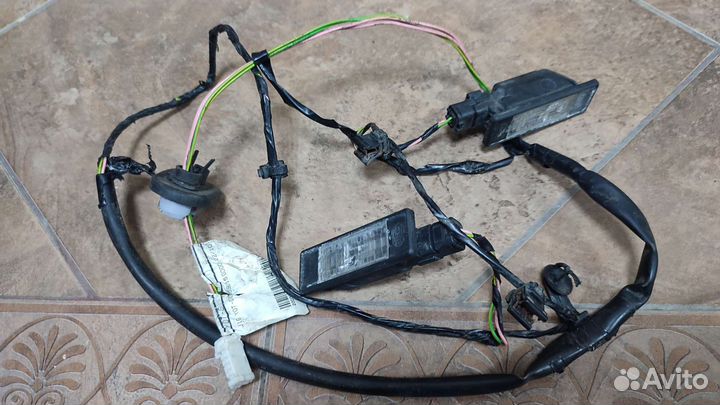 Подсветка заднего номера Peugeot 308 в сборе