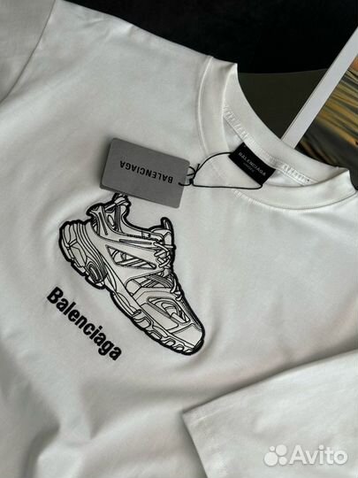 Balenciaga футболка