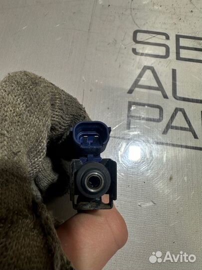 Топливная форсунка Kia Soul AM G4FC 2009