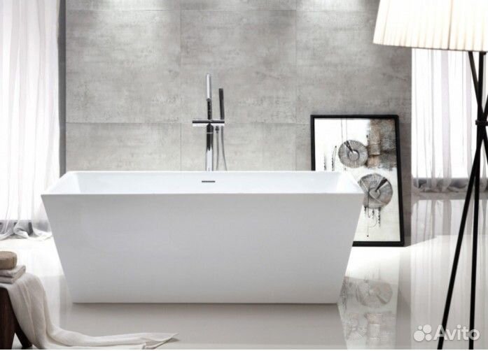 Акриловая ванна Abber AB9224-1.5 150x80 см, отдельностоящая, с каркасом, со сливом-переливом