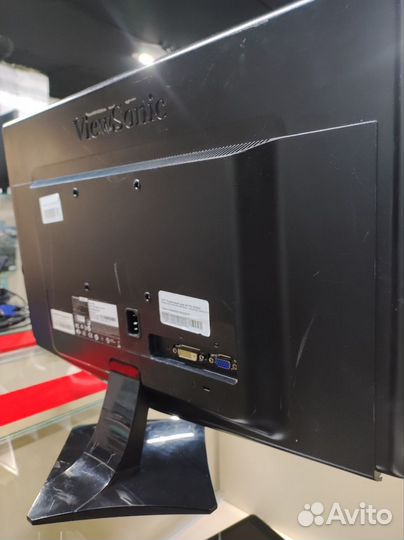Монитор 22 дюйма LED ViewSonic, vga