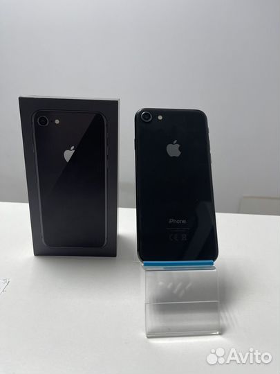 iPhone 8, 64 ГБ