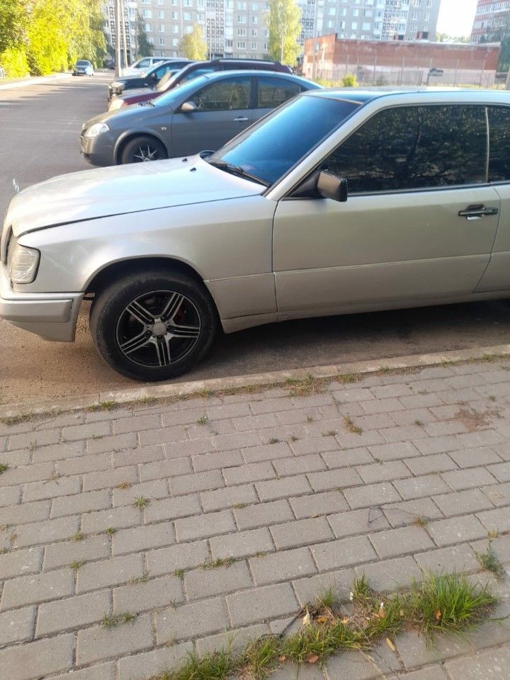 Mercedes-Benz W124: фото владельца