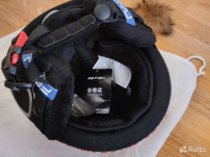 Шлем горнолыжный детский