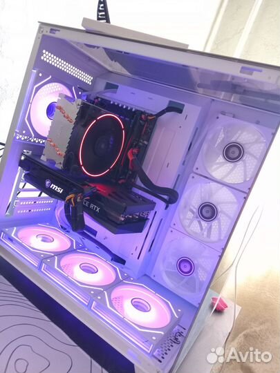 Компьютер в сборе с монитором