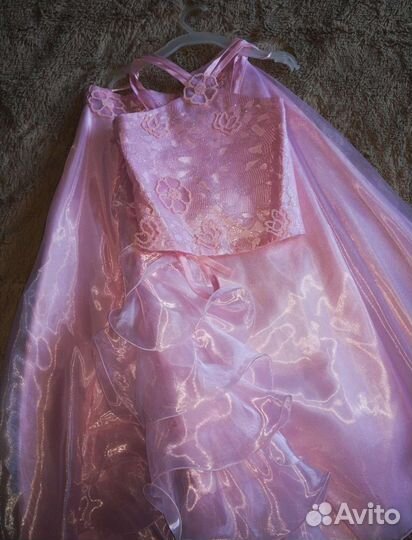 Платье на праздник для девочек 7-8 лет