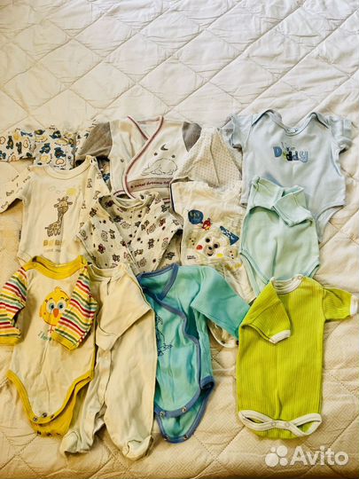 Одежда для новорожденных пакетом 50-56 см