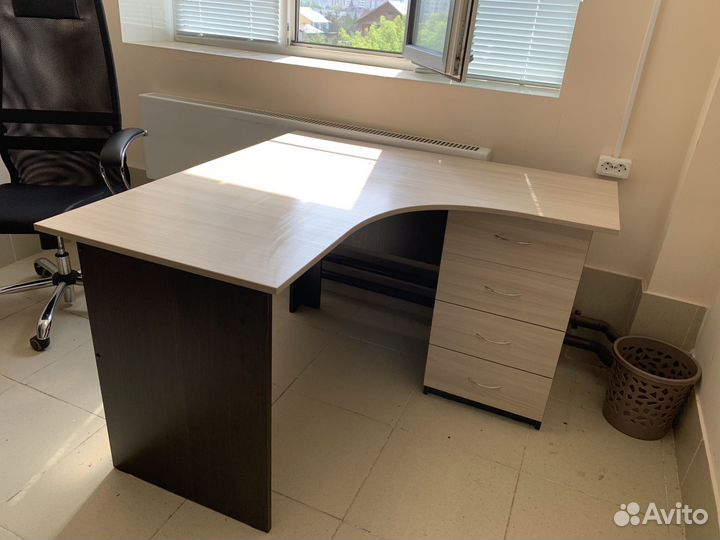 Офисная мебель б/у